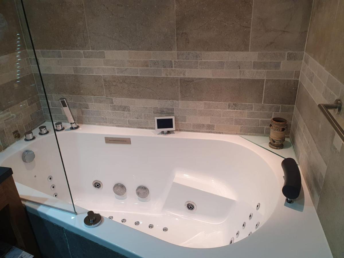 Chalet Ananda Avec Sauna, Baignoire Balneo Et Terrasse Chamonix Exteriér fotografie